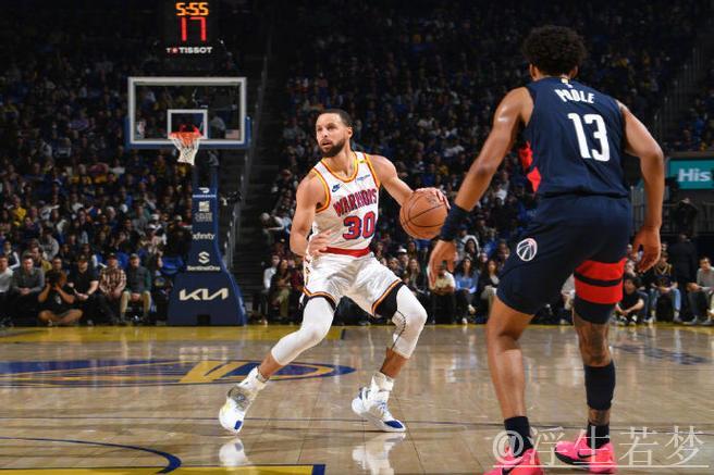 米切尔空砍38+5 小哈达威率残阵活塞主场逆转骑士 米切尔空砍38+5 小哈达威率残阵活塞主场逆转骑士