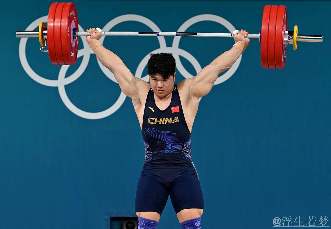 全国举重锦标赛 男子102公斤级争冠赛 全国举重锦标赛 男子102公斤级争冠赛